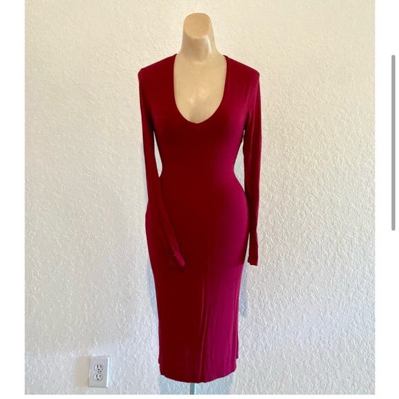 🔥 Dark Red Sleeveless Dress - Picture 4 of 6